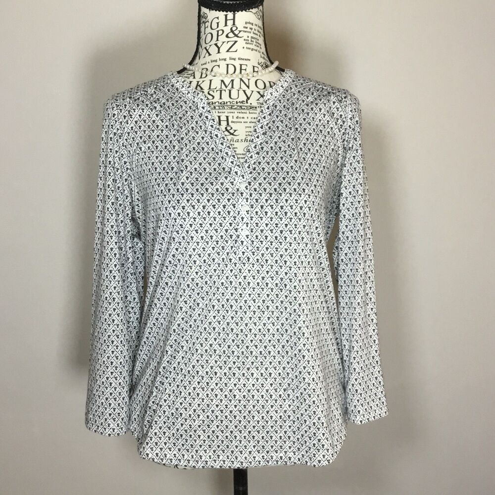 Fleur de Lis pattern blouse top long sleeve v neck business casual office M